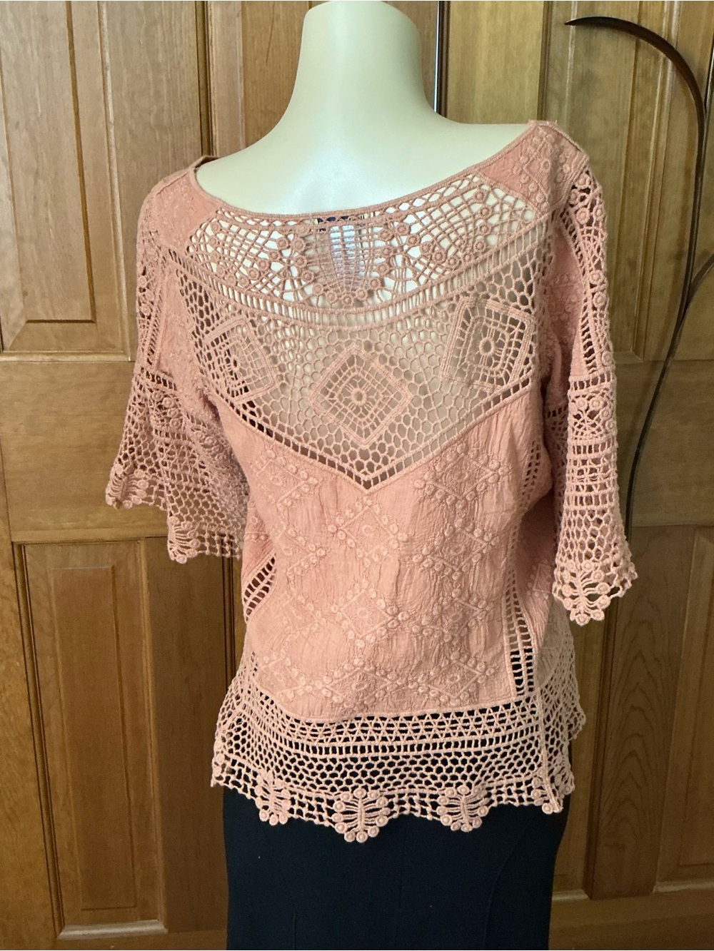 Democracy 100% cotton Crochet Lace Boho Top in Dusty earthy clay color - Picture 3 of 4